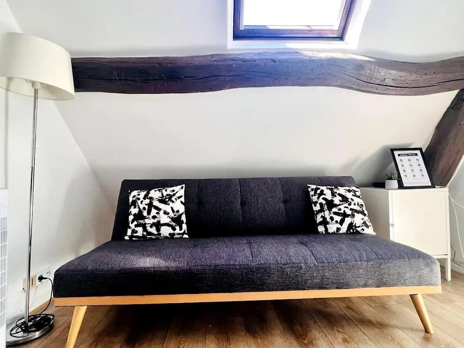 Cosy Studio Next To The Champs-Elysees Avenue! Paryż